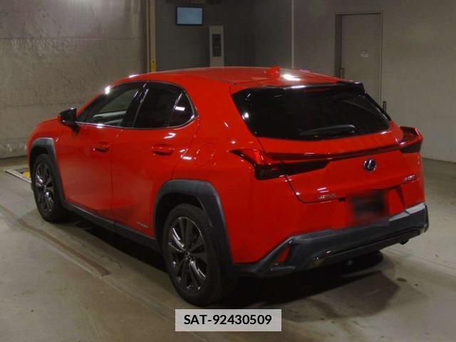 Lexus UX 2019-01 7793941-9