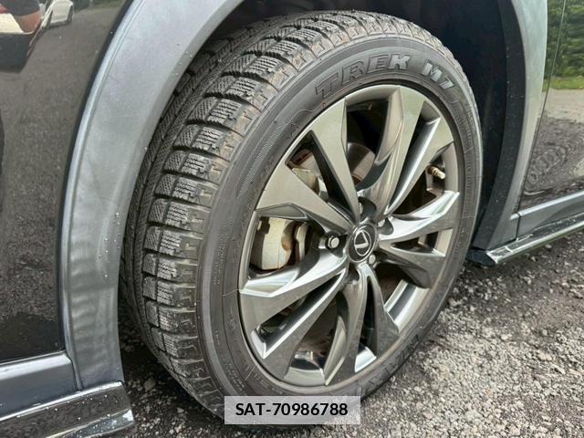 Lexus UX 2018-12 7794327-2