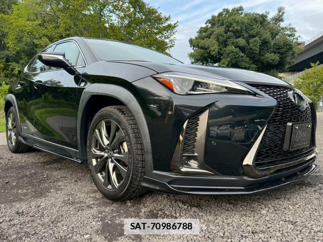 Lexus UX 2018-12 7794327-7