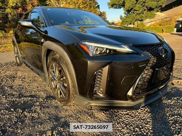 Lexus UX 2019-09 7794343-10