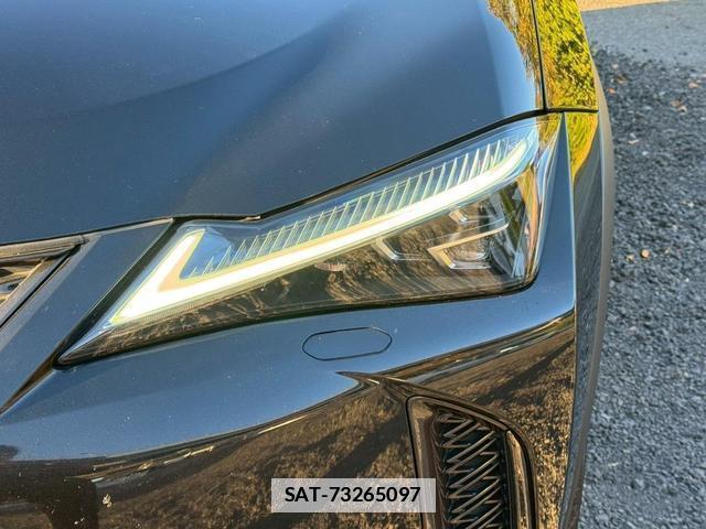 Lexus UX 2019-09 7794343-3