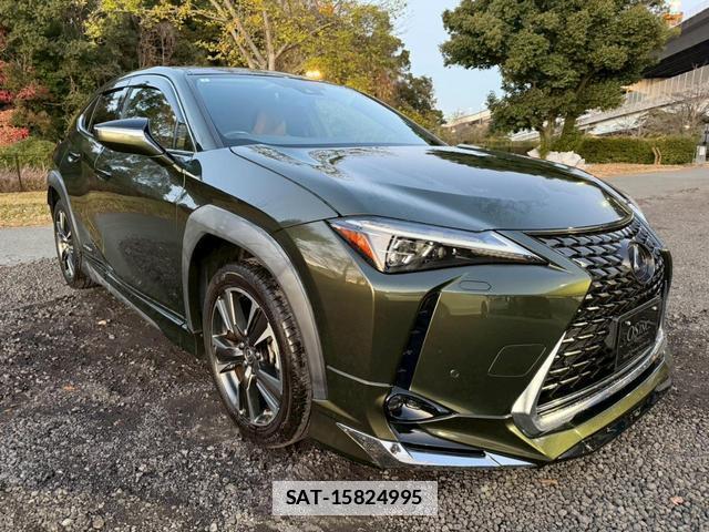 Lexus UX 2020-03 7794354-3