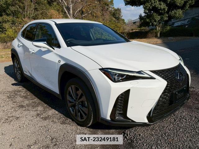 Lexus UX 2019-02 7794360-0