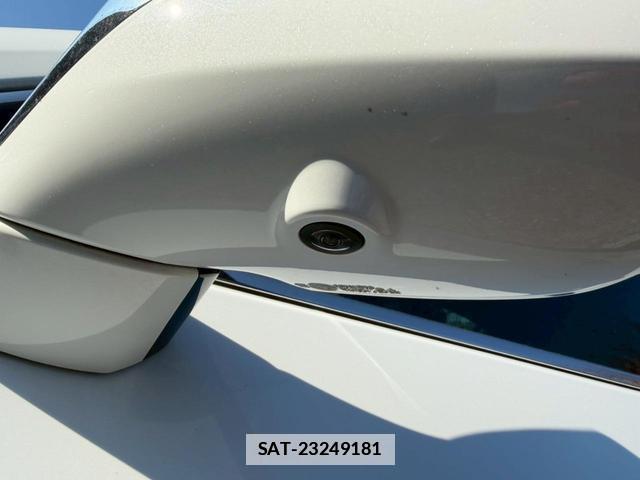 Lexus UX 2019-02 7794360-9