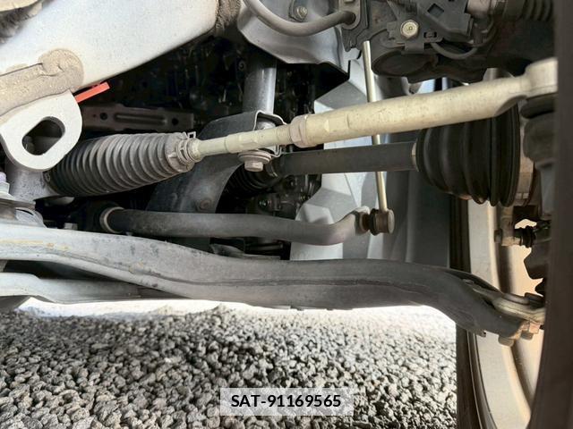 Lexus UX 2019-02 7794377-16