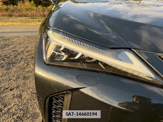 Lexus UX 2020-01 7794378-11