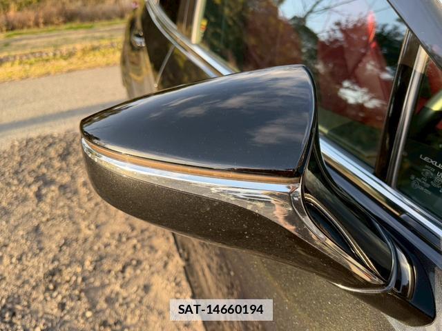 Lexus UX 2020-01 7794378-5