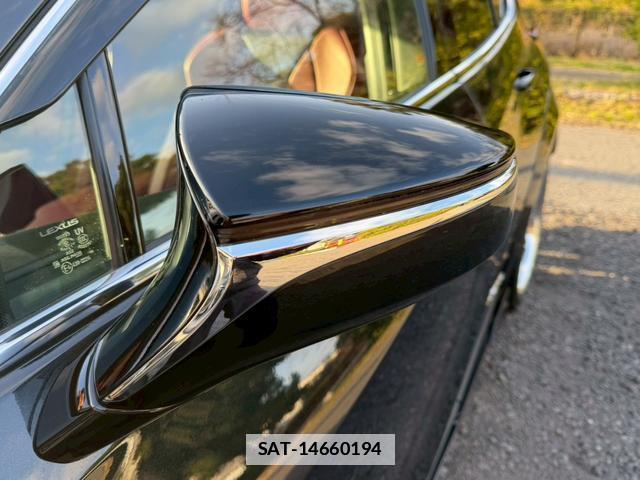Lexus UX 2020-01 7794378-9