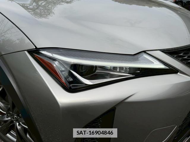 Lexus UX 2020-03 7794403-13