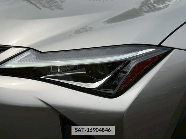 Lexus UX 2020-03 7794403-5