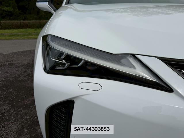 Lexus UX 2019-03 7794405-12