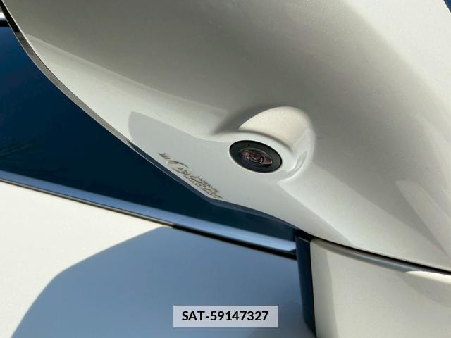Lexus UX 2019-06 7794406-2