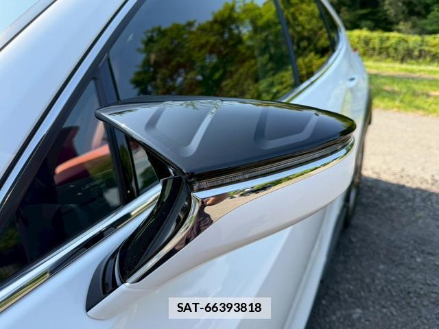Lexus UX 2019-05 7794430-9