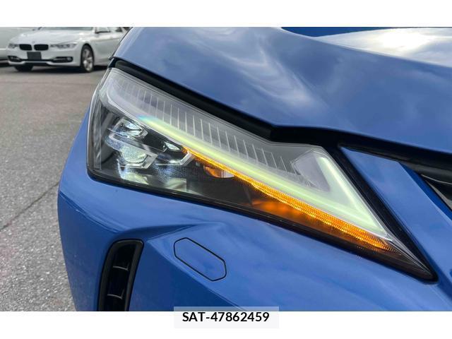 Lexus UX 2018-11 7794599-11