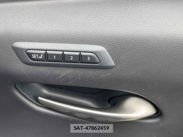 Lexus UX 2018-11 7794599-16
