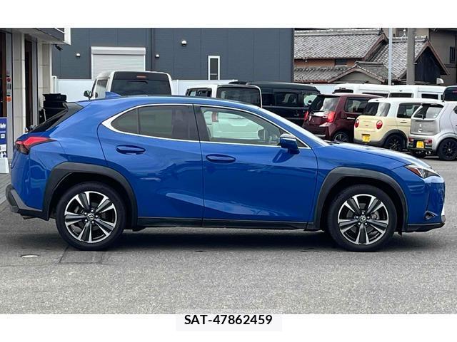 Lexus UX 2018-11 7794599-5