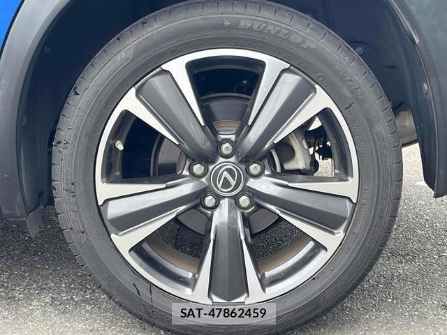 Lexus UX 2018-11 7794599-8