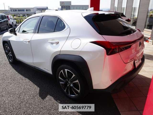 Lexus UX 2018-12 7795546-5