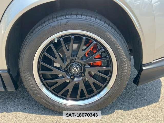 Lexus UX 2023-03 7795671-19