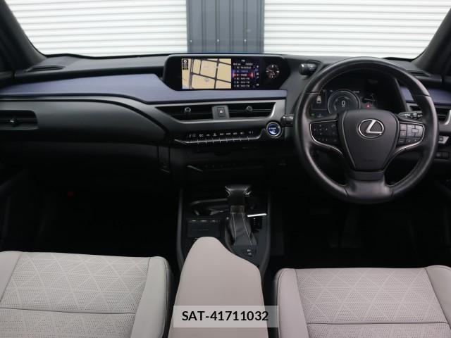 Lexus UX 2018-11 7796267-2