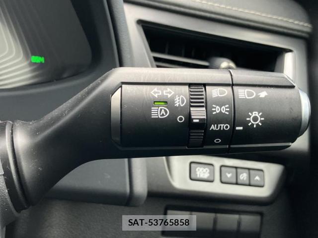 Lexus UX 2018-11 7796904-15
