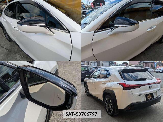 Lexus UX 2019-11 7798683-7