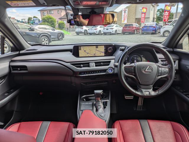 Lexus UX 2019-08 7798712-2