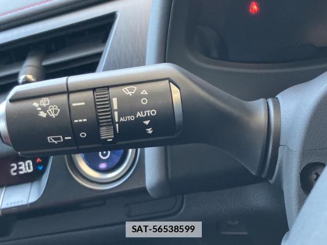 Lexus UX 2021-04 7800918-16