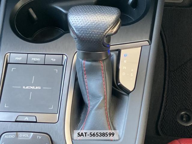 Lexus UX 2021-04 7800918-17