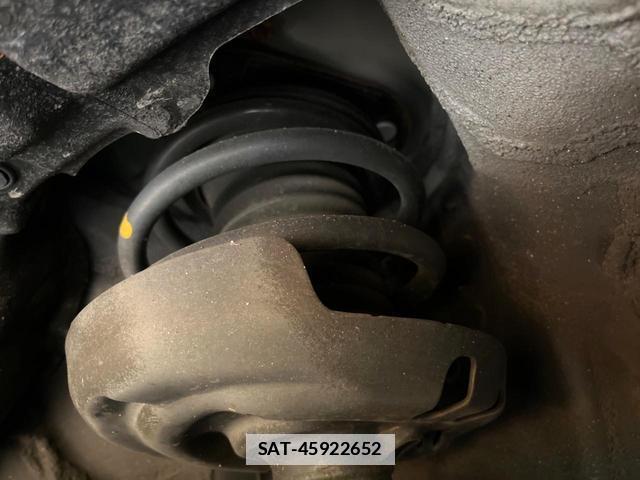 Lexus UX 2019-05 7801299-19