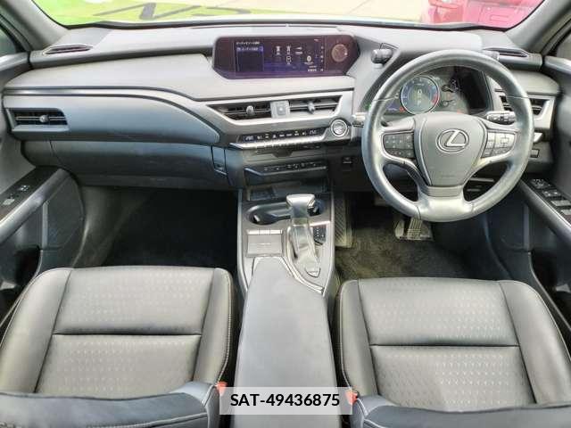 Lexus UX 2019-05 7802317-4