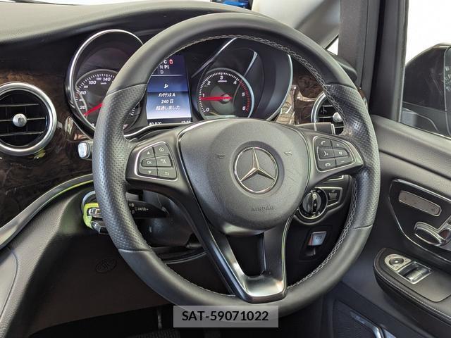 Mercedes Benz V-CLASS 2016-06 7795304-5