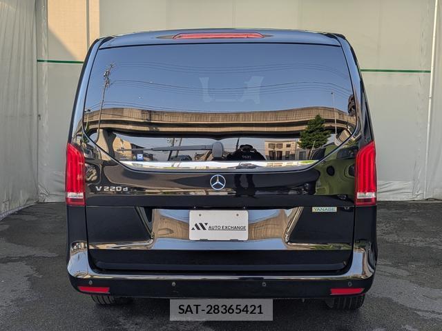 Mercedes Benz V-CLASS 2017-03 7795306-18