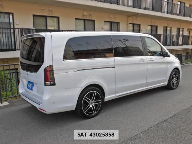 Mercedes Benz V-CLASS 2024-11 7796995-12