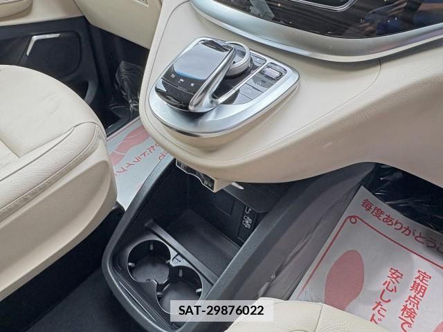 Mercedes Benz V-CLASS 2020-03 7797018-15