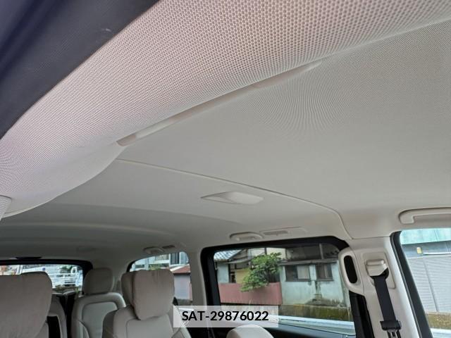Mercedes Benz V-CLASS 2020-03 7797018-16
