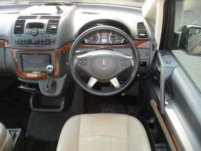 Mercedes Benz V-CLASS 2013-11 7803309-17