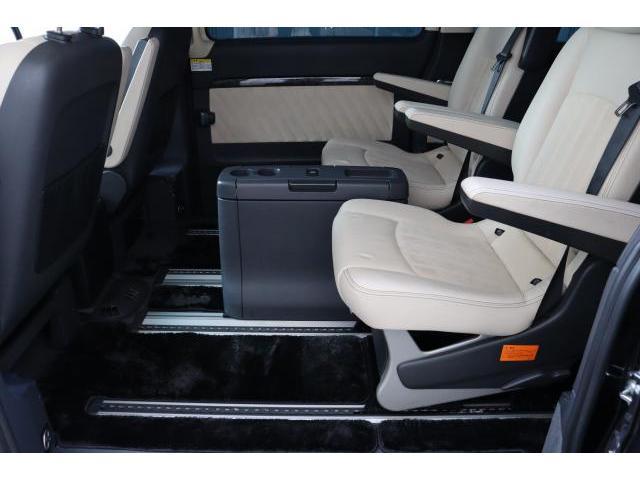 Mercedes Benz V-CLASS 2013-08 7803325-17