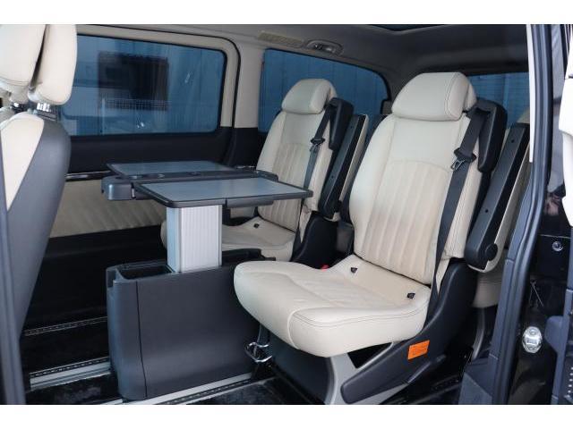 Mercedes Benz V-CLASS 2013-08 7803325-7