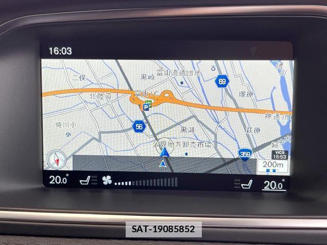 Volvo V40 2017-05 7794518-5