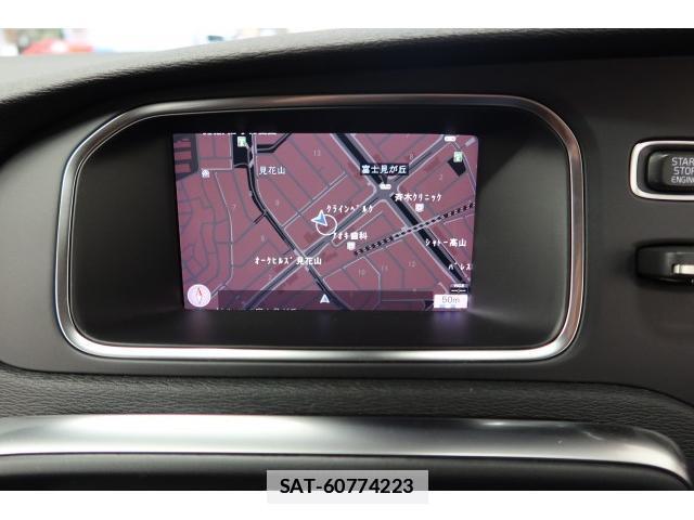 Volvo V40 2018-06 7796203-14