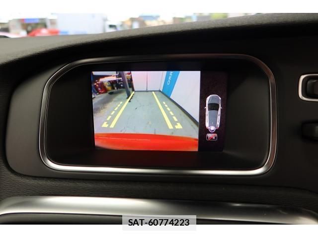Volvo V40 2018-06 7796203-15
