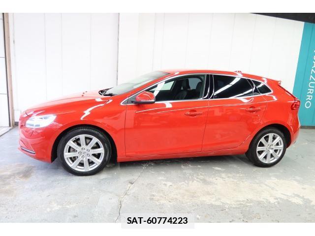 Volvo V40 2018-06 7796203-3