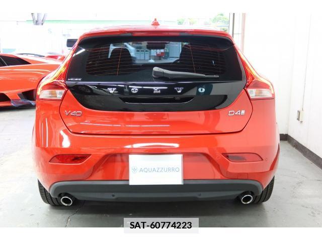 Volvo V40 2018-06 7796203-6