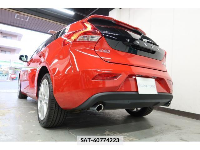Volvo V40 2018-06 7796203-8