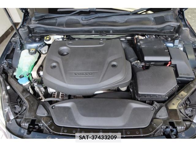 Volvo V40 2019-06 7796206-19