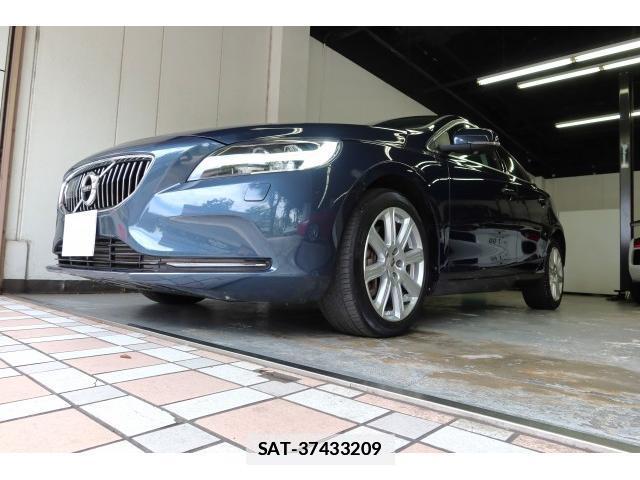 Volvo V40 2019-06 7796206-3