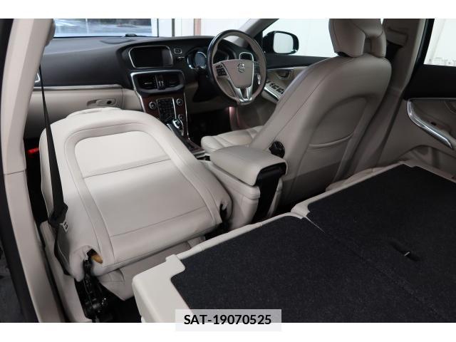 Volvo V40 2017-12 7796207-18