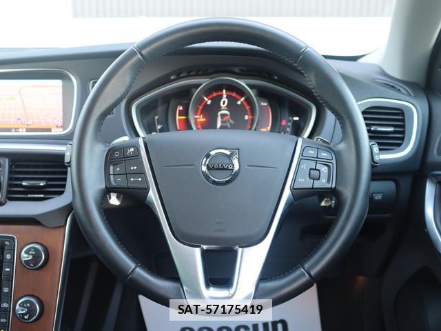 Volvo V40 2019-05 7798730-11