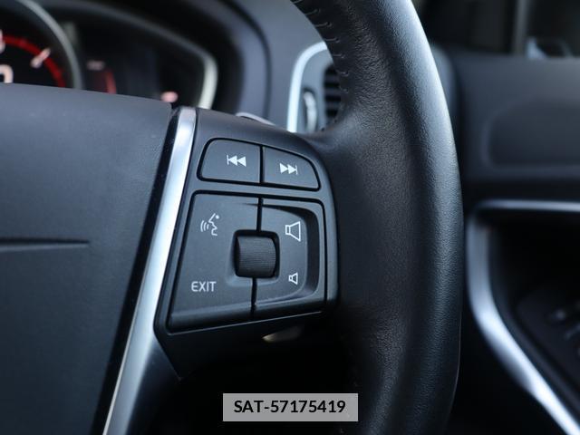 Volvo V40 2019-05 7798730-14